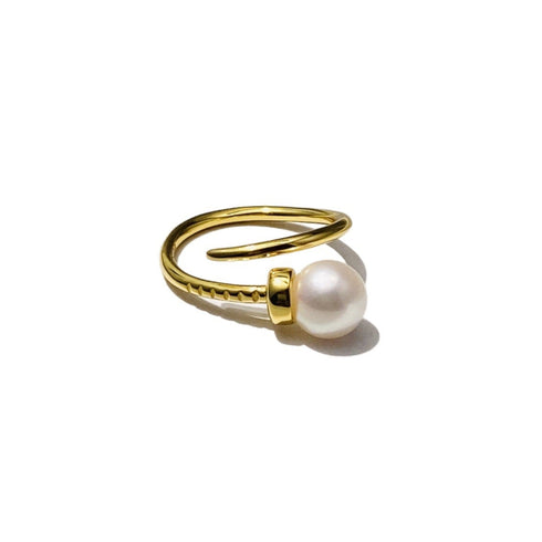 Luna Nail Pearl Ring